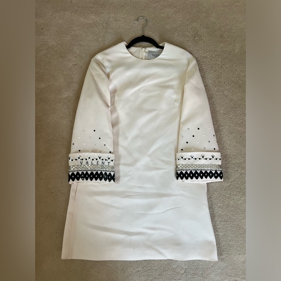 Valentino Dress, Size 40 (4 US) - Picture 7 of 11